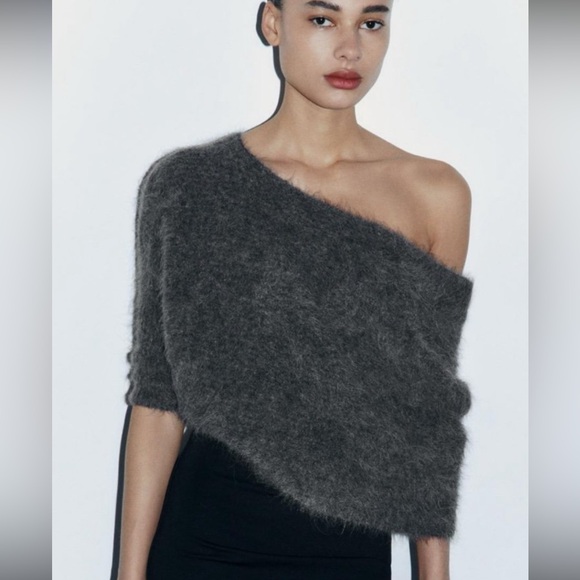 Zara Sweaters - NWT Women's Zara Asymmetric Alpaca Blend Knit Bolero Size L